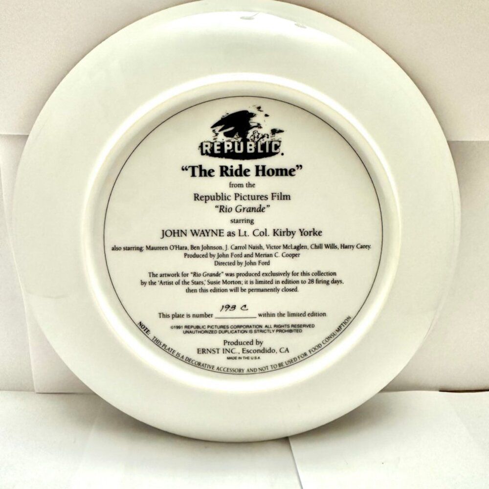 Republic Pictures Film The Ride Home John Wayne Collector Plate No. 193 C - Picture 2 of 3